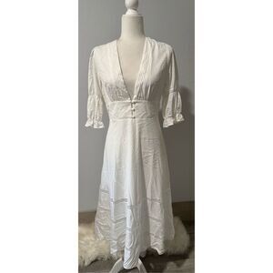 Caara white lace trim v neck boho dresss M